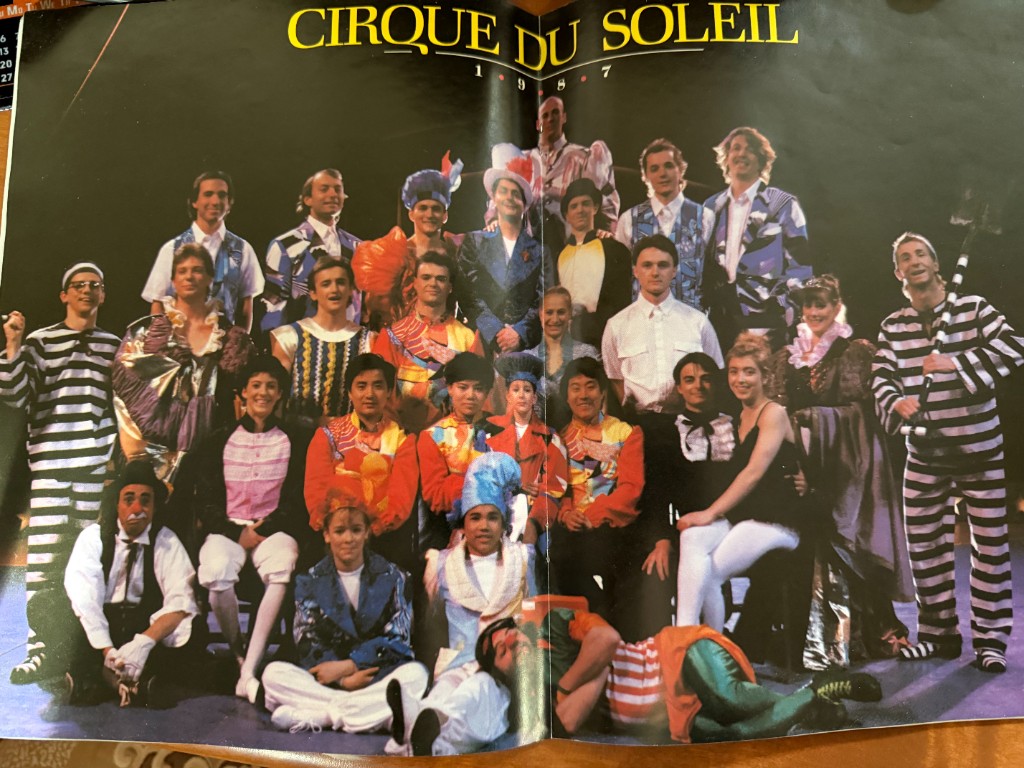 Cirque du Soleil cast portrait, 1987